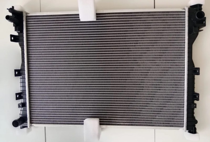 Радиатор охлаждения двигателя (для РКПП) Haval M6 1301100XKY28A