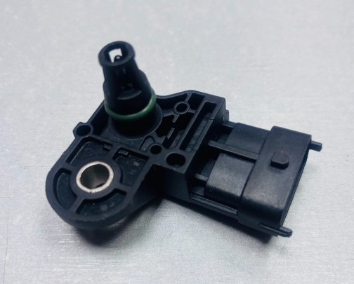 Датчик давления на входе в воздухозаборе Geely Emgrand 7 New 1.5, X7, (качество Bosch) 1016050260