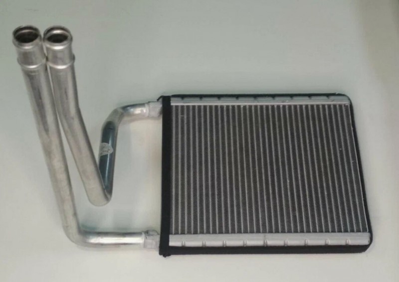 Радиатор отопителя Lifan Solano B8107160